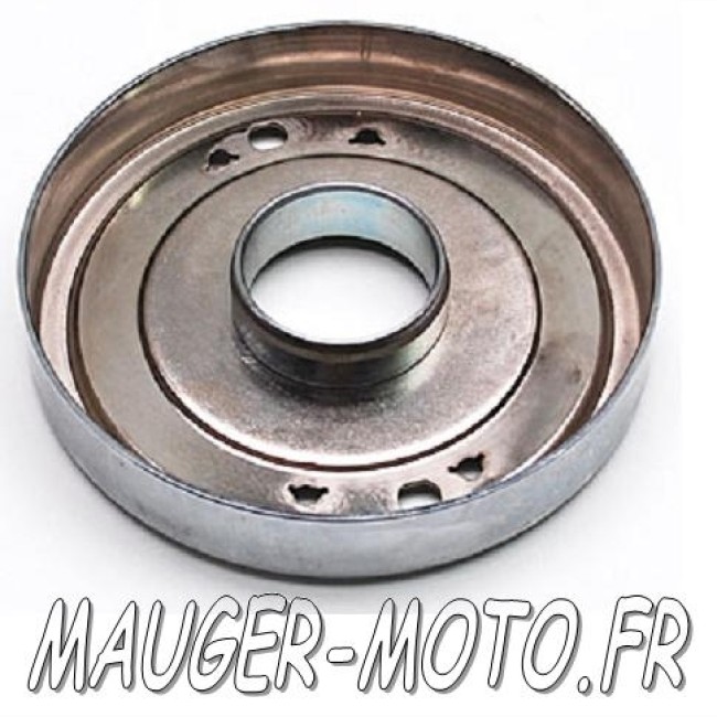 Cloche embrayage MBK pour variateur à bille